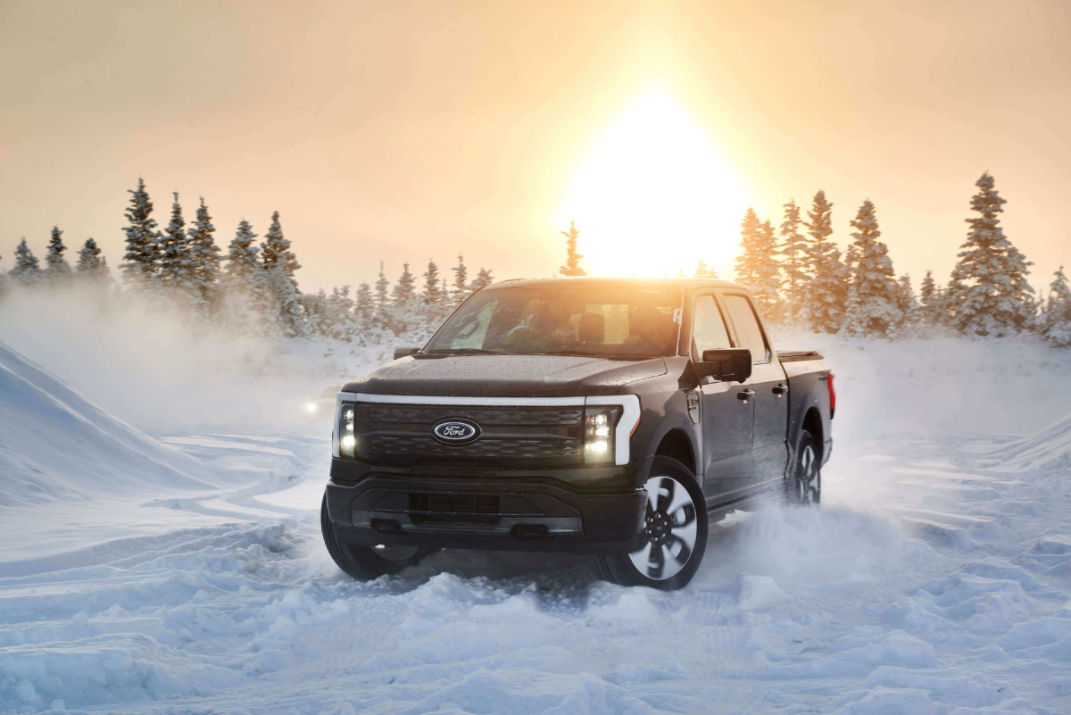 How Do Ford's Maintenance Program Work for New Automobile Purchasers? thumbnail